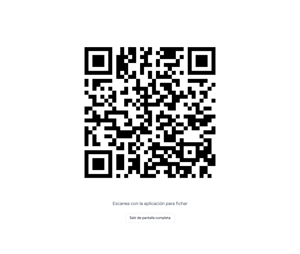 El código QR proyectado a pantalla completa con el texto Escanea con la app